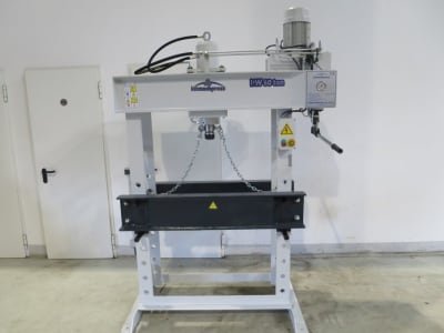 INTEMACH HD 60 - 900 Workshop press