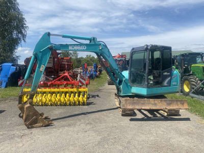 Excavadora KOBELCO SK 60-8