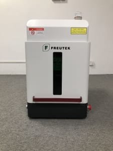 Marcador láser de fibra de 30 W (110x110 mm) FREUTEK LMM0006