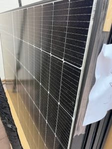 SOLARFABRIK Mono 405 Wp Neuware Solar modules 14.58 KWp