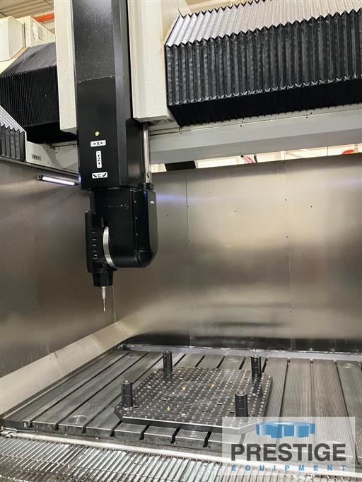 Vertical Machining Center