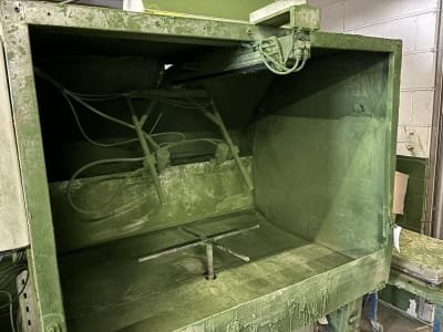 WALTHER 77/4 Paint booth