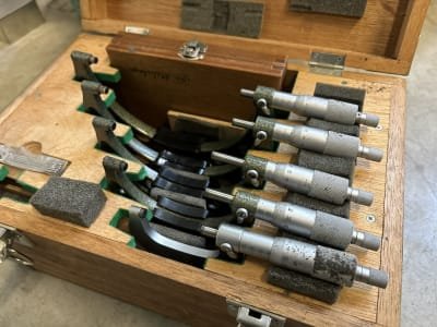 MITUTOYO Lot outside micrometers