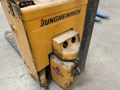 JUNGHEINRICH Electric ant