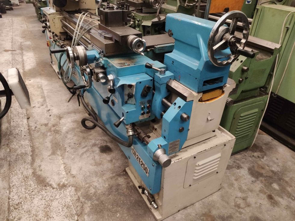 Torno usado Lacfer CR2-E250x2000