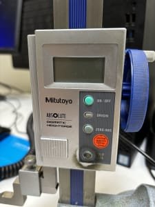 MITUTOYO HDS Digital vernier height gauge