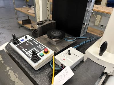 ZEISS VISTA Coordinate measuring machine