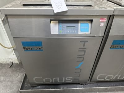 FINNSONIC CORUS Parts washer