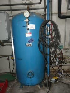 SIEMS & KLEIN 2 pieces Compressed Air Tanks