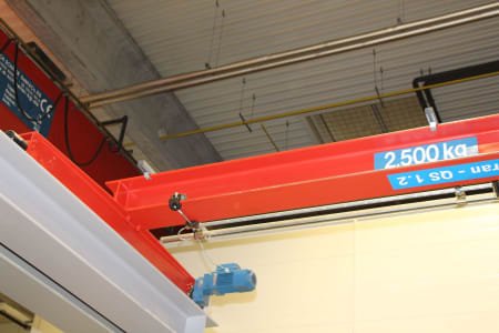 DEMAG 1-girder bridge crane