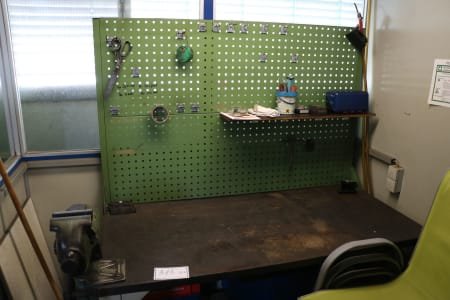 Workbench with contents