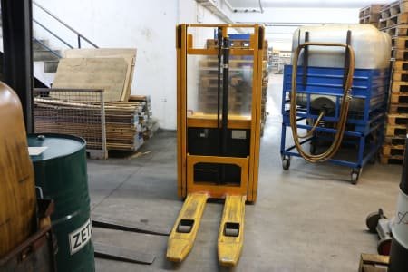 JUNGHEINRICH EJC 110 Electric pallet truck