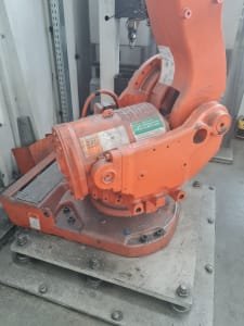 ABB IRB 6600 Robot