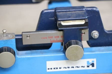 HOFFMANN Balancing device for grinding wheels