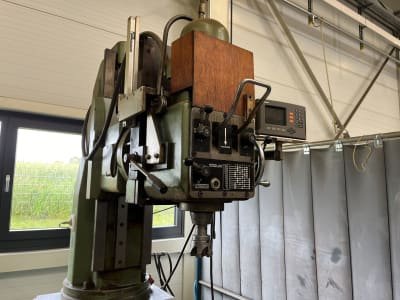 FLURI SFM2 Universal tool milling machine