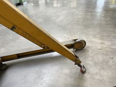 HYWEMA UH20 Mobile workshop crane