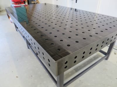 WMT P-2990 x 1490 Welding table / hole table