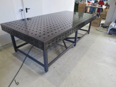 WMT P-2990 x 1490 Welding table / hole table