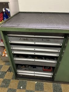 Workshop drawer cabinet with contents