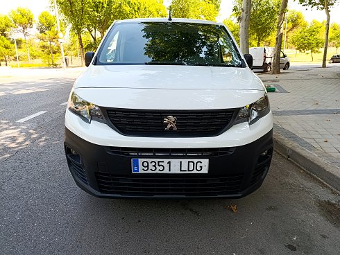 Peugeot Partner  1.6 HDI 100cv diésel - 9351 LDG