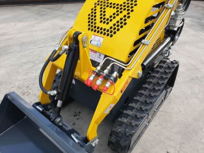 JPC HT360 Tracked skid