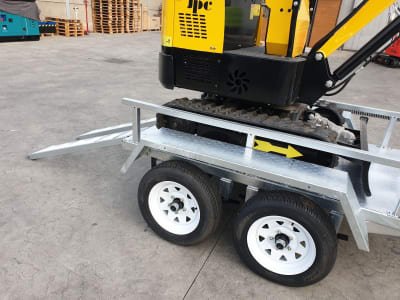 JPC TRAILER Trailer Plus Excavator