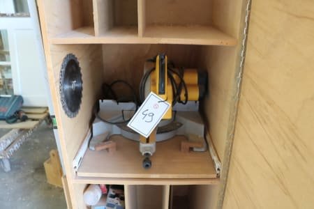 DEWALT DW701 Tool cabinet with chop and mitre saw