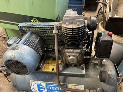 ELEKTRA BECKUM LP 250/10/40 Piston compressor