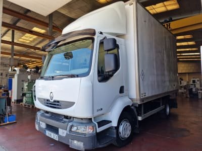 Camión RENAULT MIDLUM 220.12 DXI