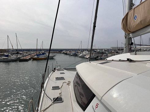 Catamaran à voile de 14,97 m de eslora