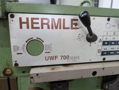 Fresadora de precisión HERMLE UWF 700