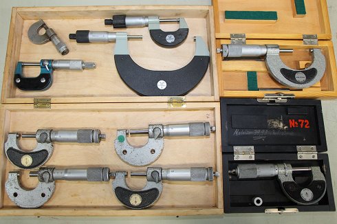 Lot of micrometers