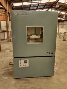 Cámara para Ensayos de Clima Controlado DYCOMETAL CCK -25/1000