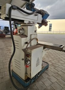 KNUTH VHF 2 Universal Milling Machine