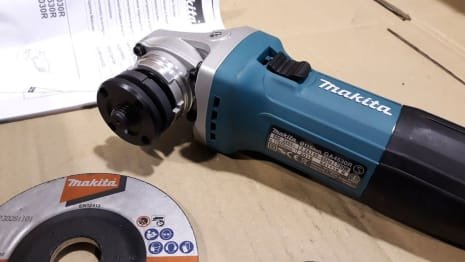 MAKITA GA4530R Angle Grinder