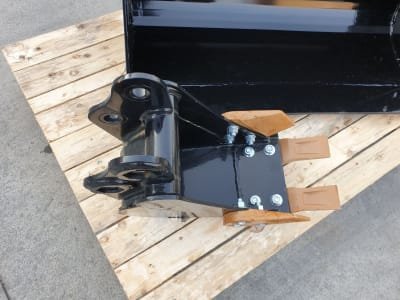 Bucket kit for excavators