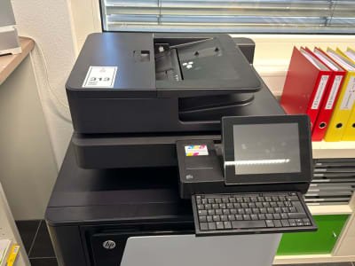 Impresora HP Color LaserJet Flow MFP M880