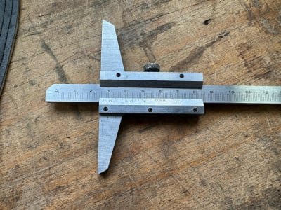 Item (10x) caliper depth gauge 0-300mm