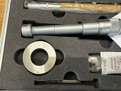 HOLEX Three-point internal micrometer