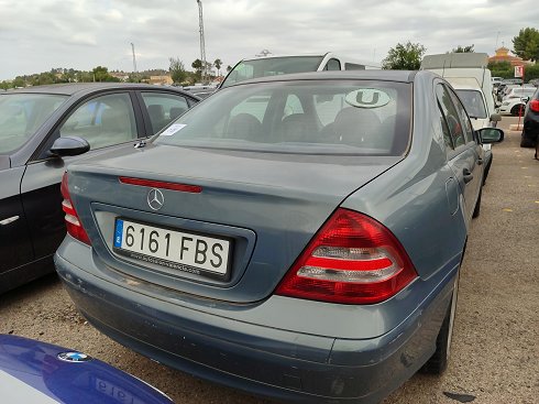 Mercedes Benz clase C 180 - Matrícula 6161FBS (2023-V-56166)