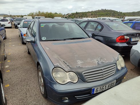 Mercedes Benz clase C 180 - Matrícula 6161FBS (2023-V-56166)