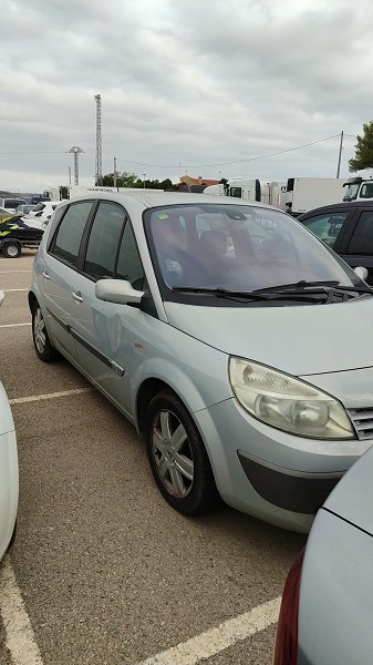 Renault Megane Scenic 1.9 Dci - Matrícula 3237DBX (2024-V-57745)