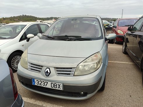 Renault Megane Scenic 1.9 Dci - Matrícula 3237DBX (2024-V-57745)