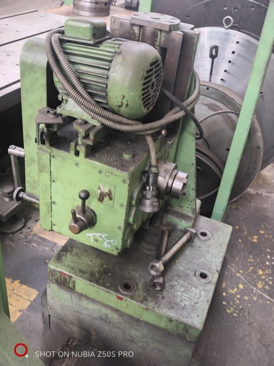 Centre lathe POREBA - TCC160