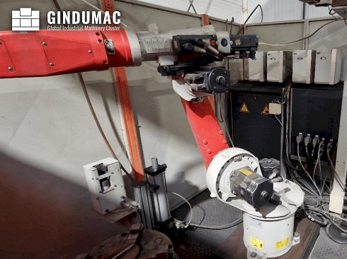 &#x27a4; Se vende IGM MA30 usado con robot KUKA | gindumac.com