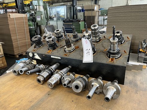 Lot SK 40 Tool holders