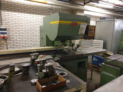 RASKIN R52-P CNC punch nibbling machine