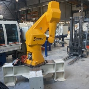 Robot STAUBLI RX170