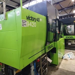 ENGEL Victory 200/40 Tech Injection moulding machine