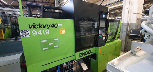 ENGEL Victory 200/40 Tech Injection moulding machine